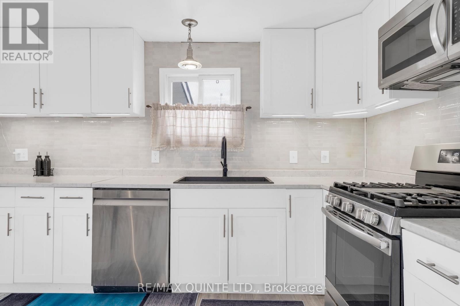 114 - 529 OLD HIGHWAY 2 Image 9