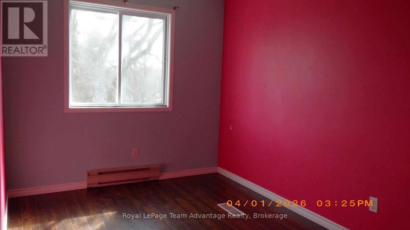 5 LOGANS LANE Image 14