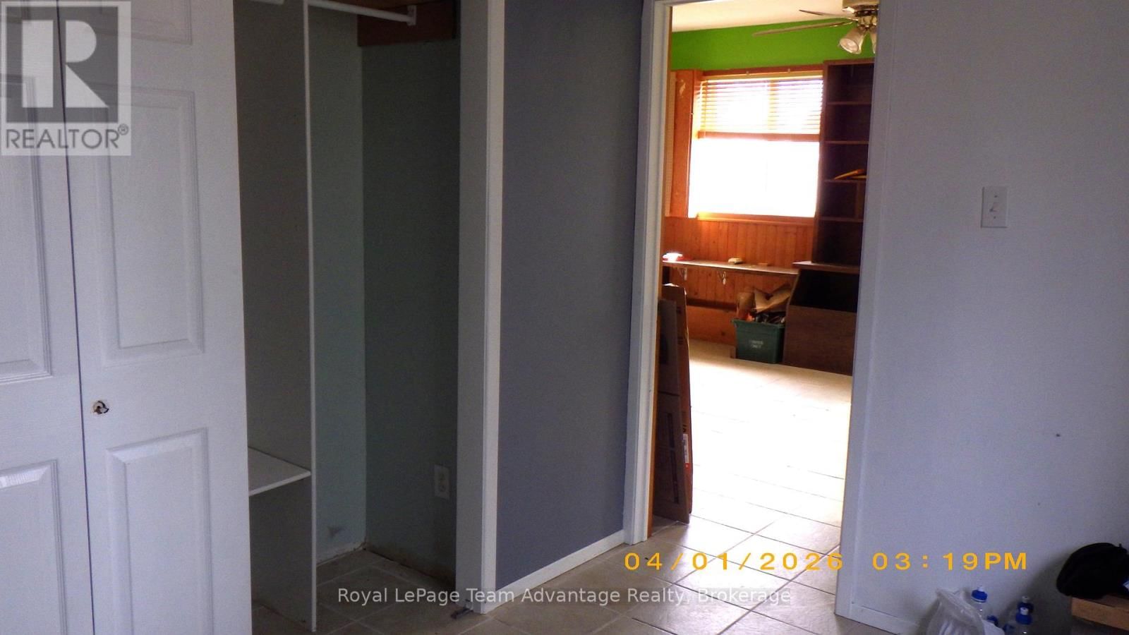 5 LOGANS LANE Image 5