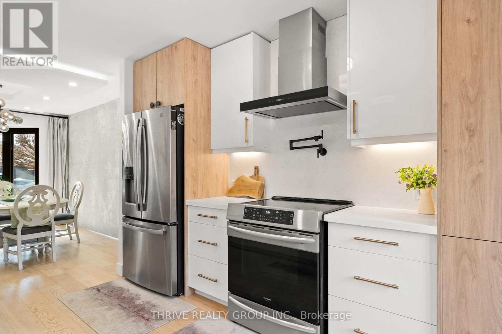 241 ANDOVER DRIVE Image 12