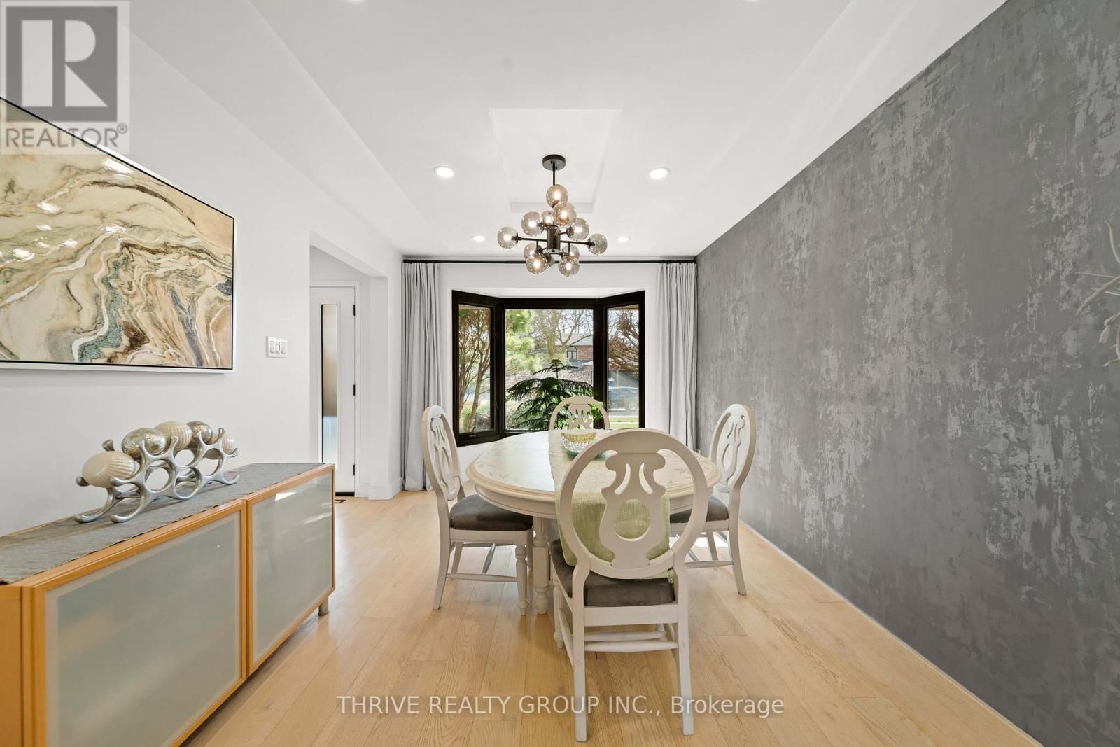 241 ANDOVER DRIVE Image 17