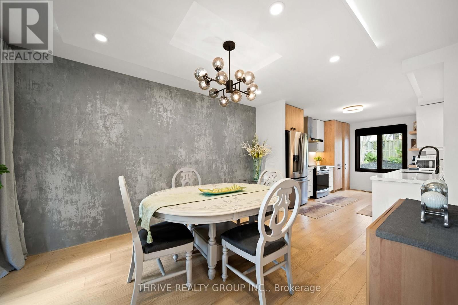 241 ANDOVER DRIVE Image 18