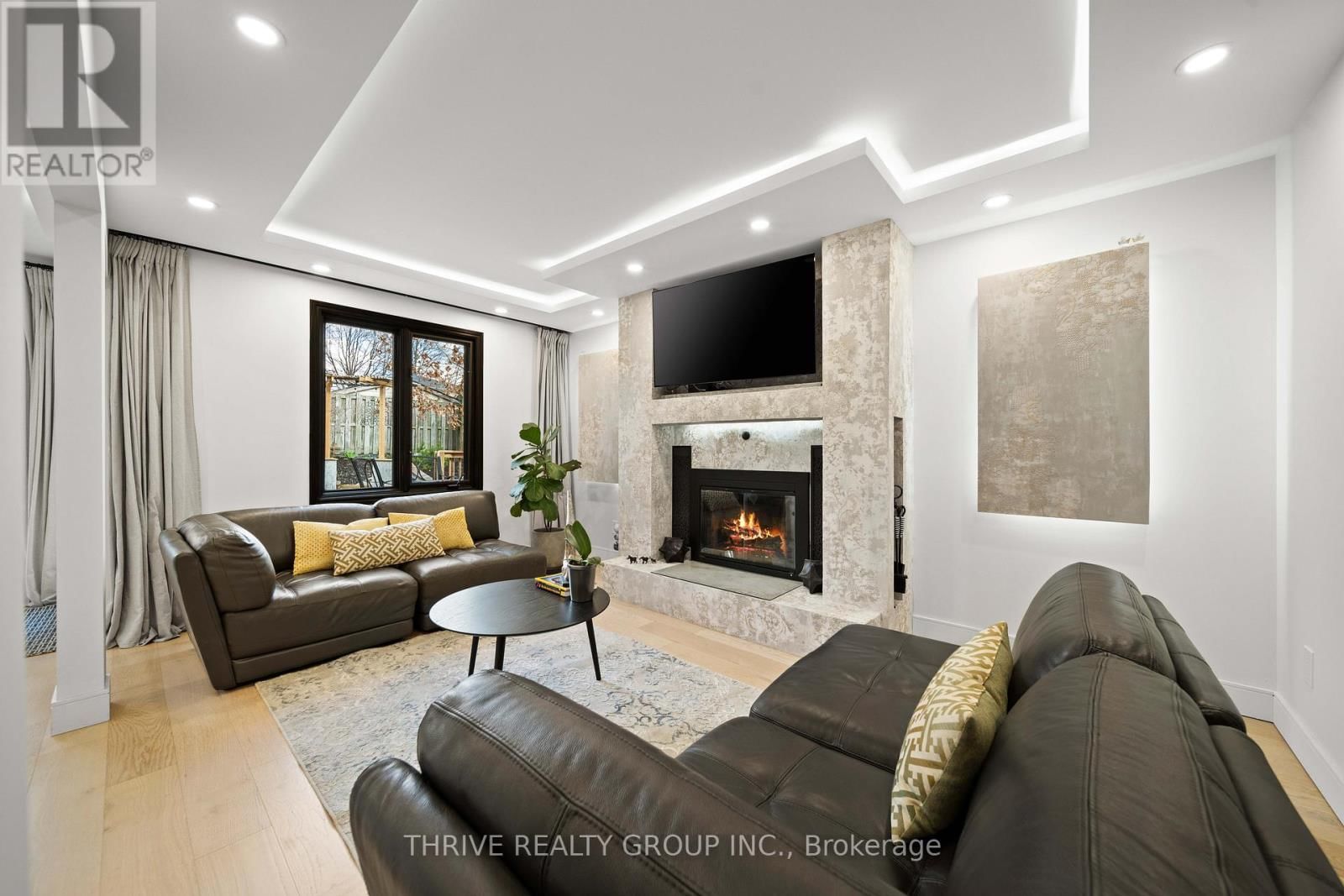 241 ANDOVER DRIVE Image 4