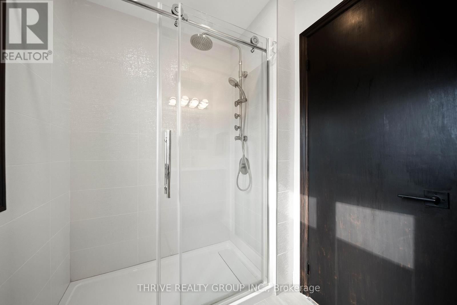 241 ANDOVER DRIVE Image 41