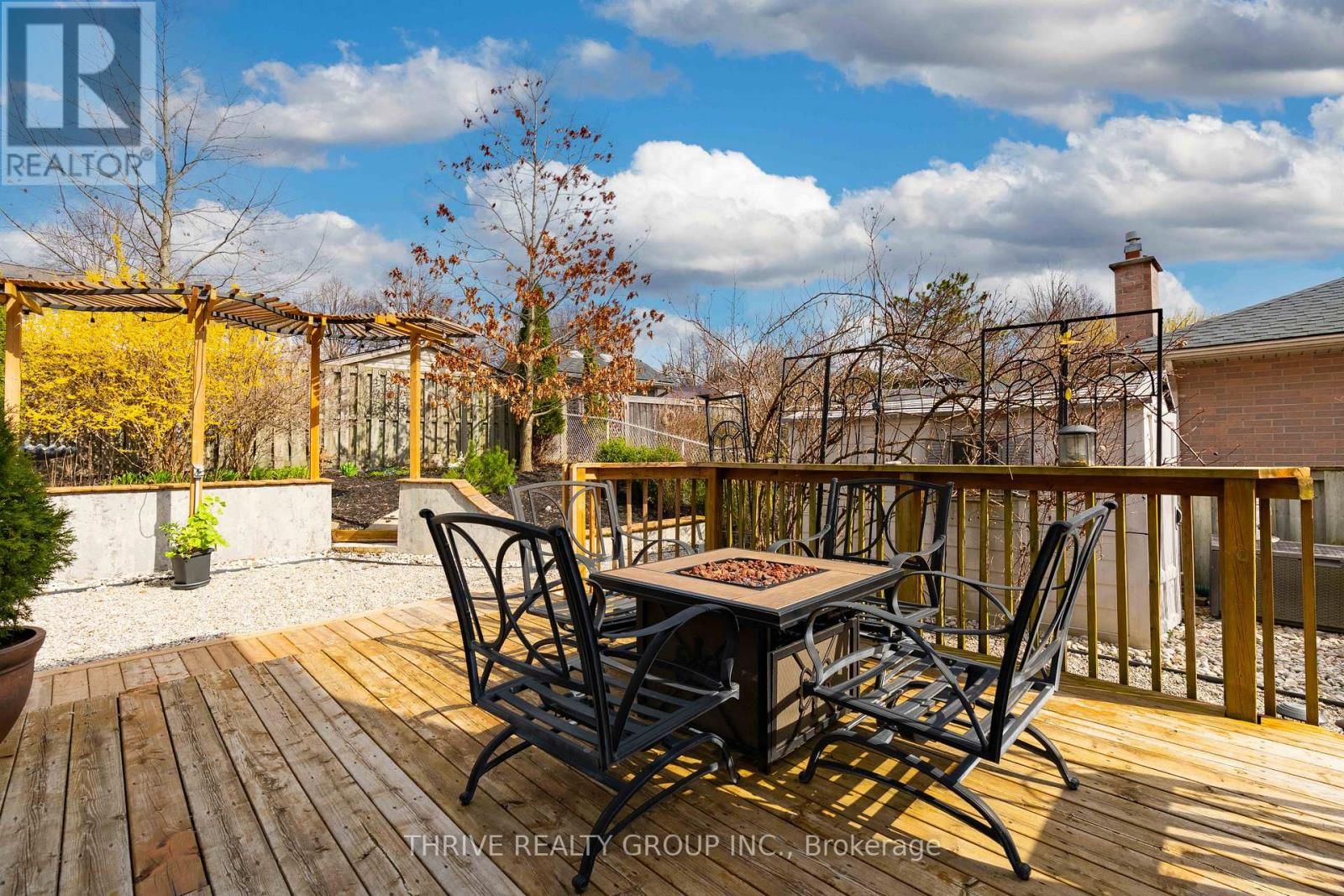 241 ANDOVER DRIVE Image 45