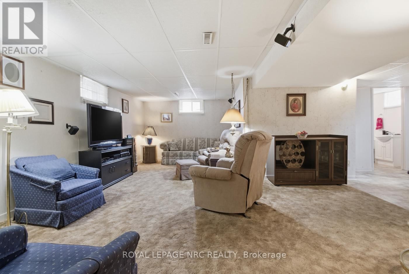 50 LEASIDE DRIVE Image 35