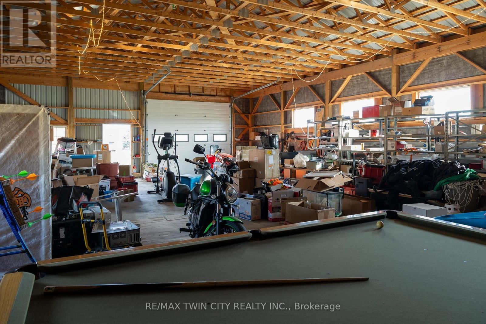 4595 KELVIN ROAD Image 21