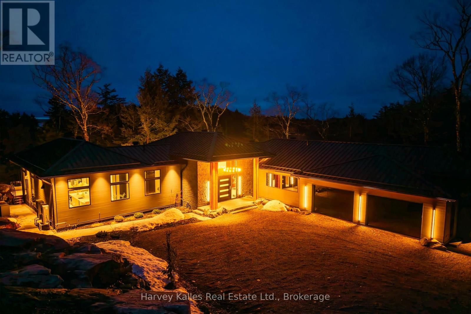 2 - 1013 HALL'S ROAD Image 14