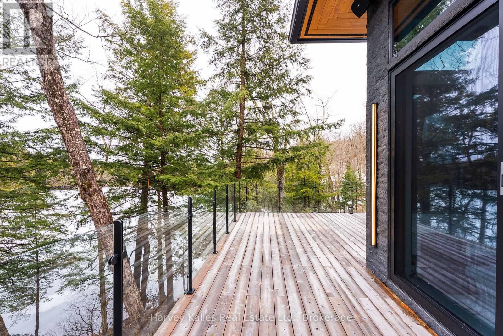 2 - 1013 HALL'S ROAD Image 18