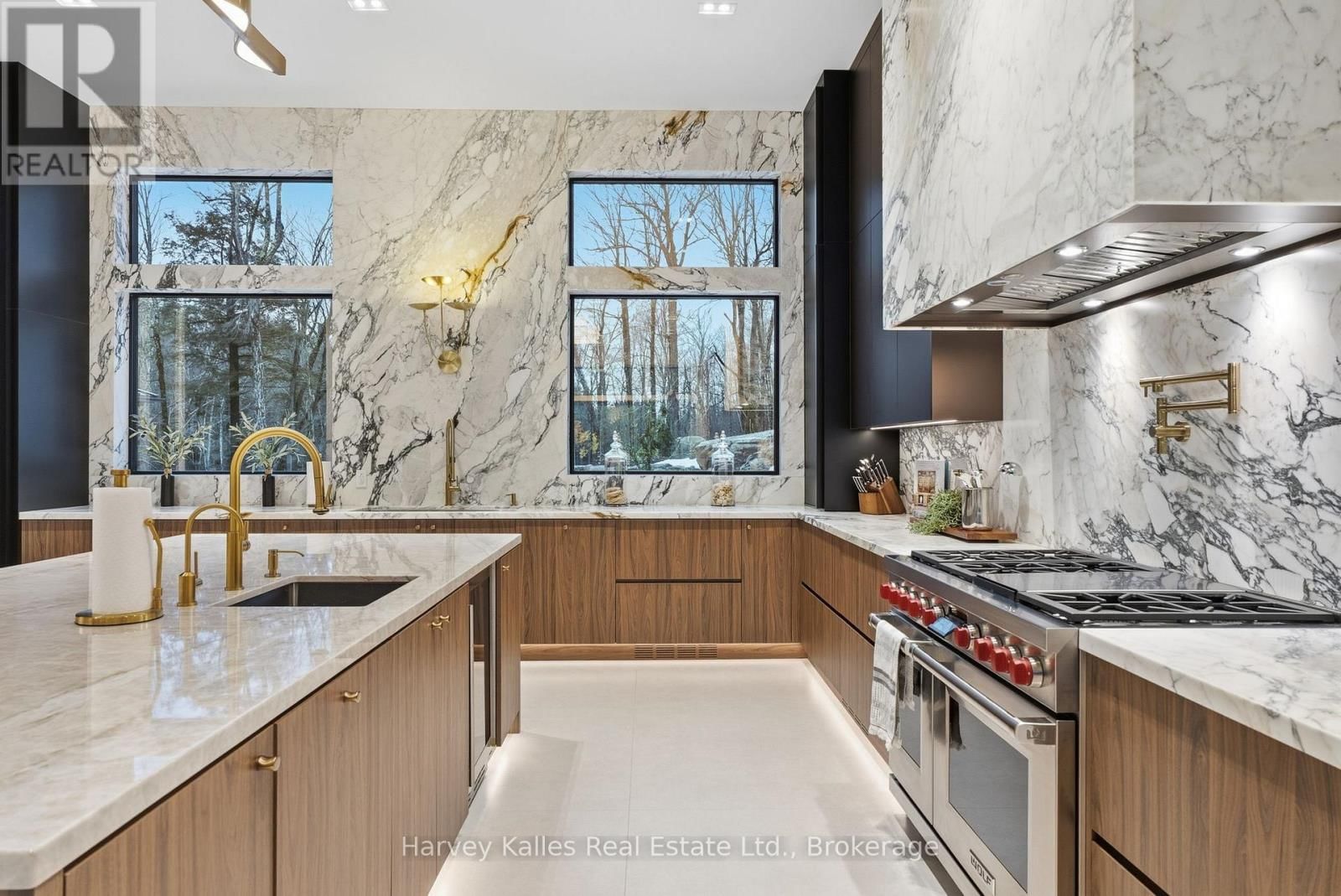 2 - 1013 HALL'S ROAD Image 27