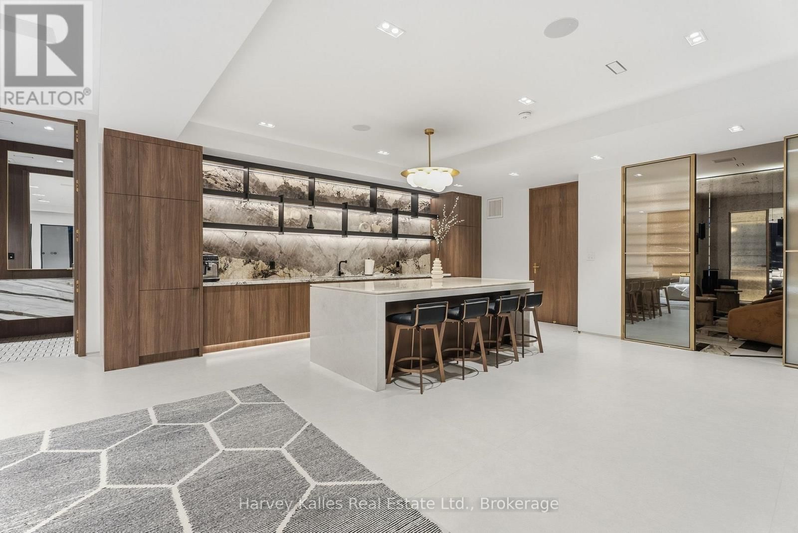 2 - 1013 HALL'S ROAD Image 42