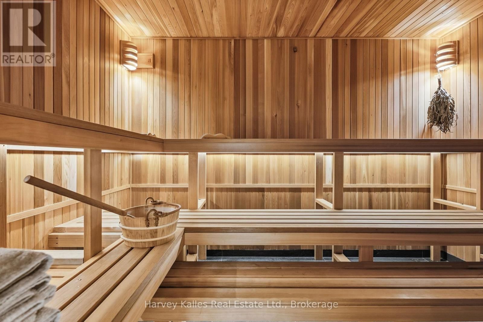 2 - 1013 HALL'S ROAD Image 45