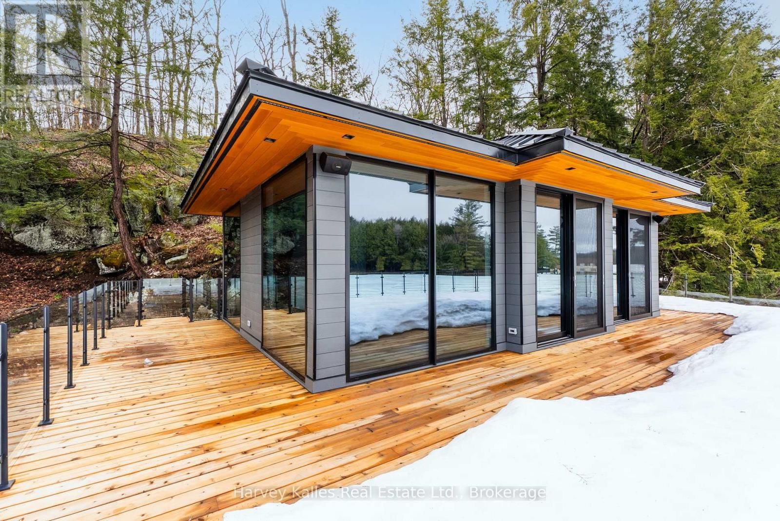 2 - 1013 HALL'S ROAD Image 48