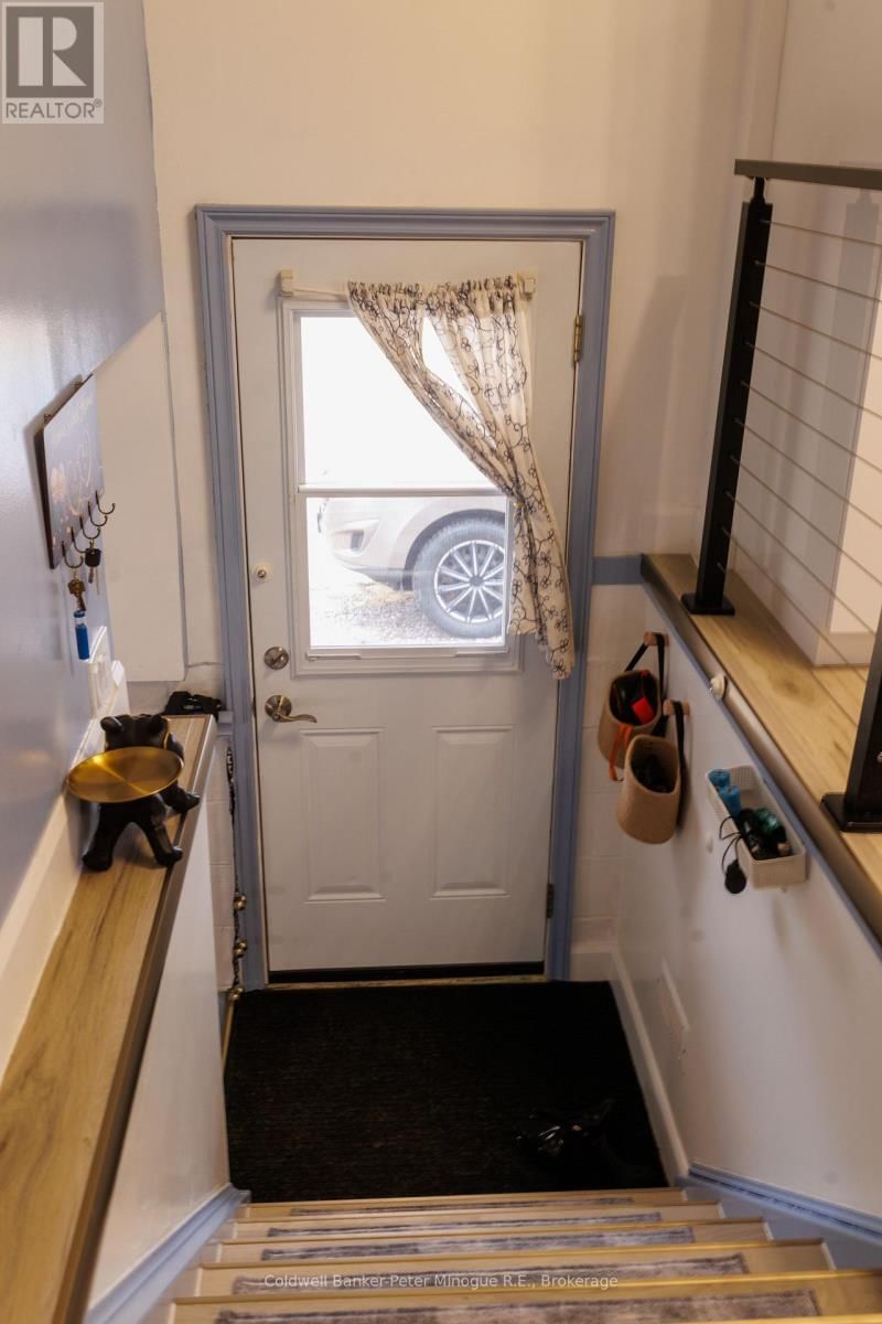 2751 17 HIGHWAY Image 21