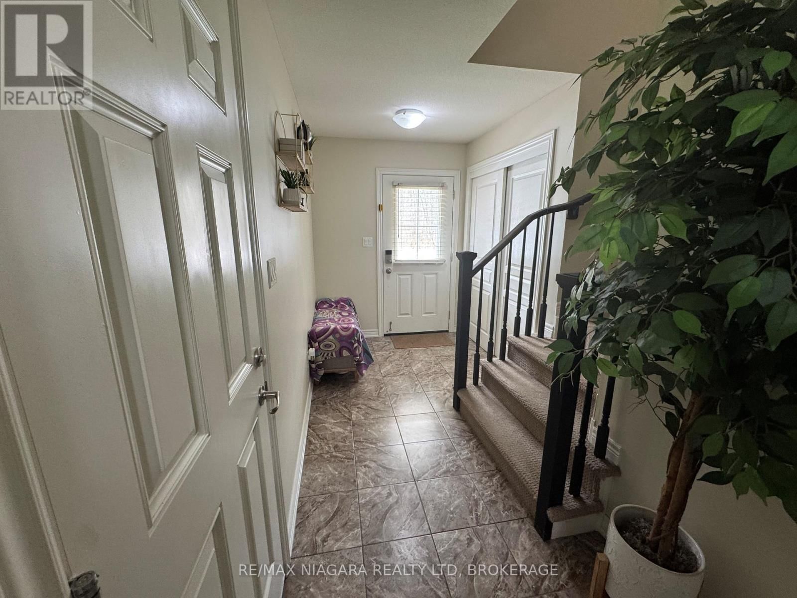 7905 OLDFIELD ROAD Image 2