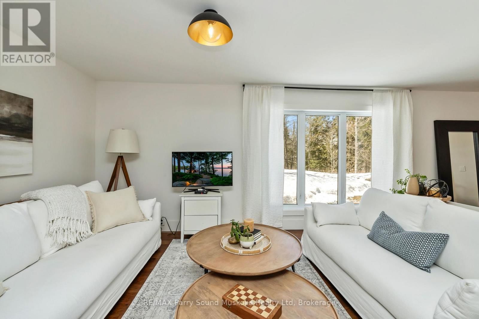 31 LAKE FOREST DRIVE Image 15