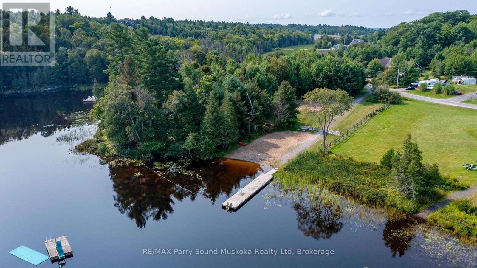 31 LAKE FOREST DRIVE Image 42