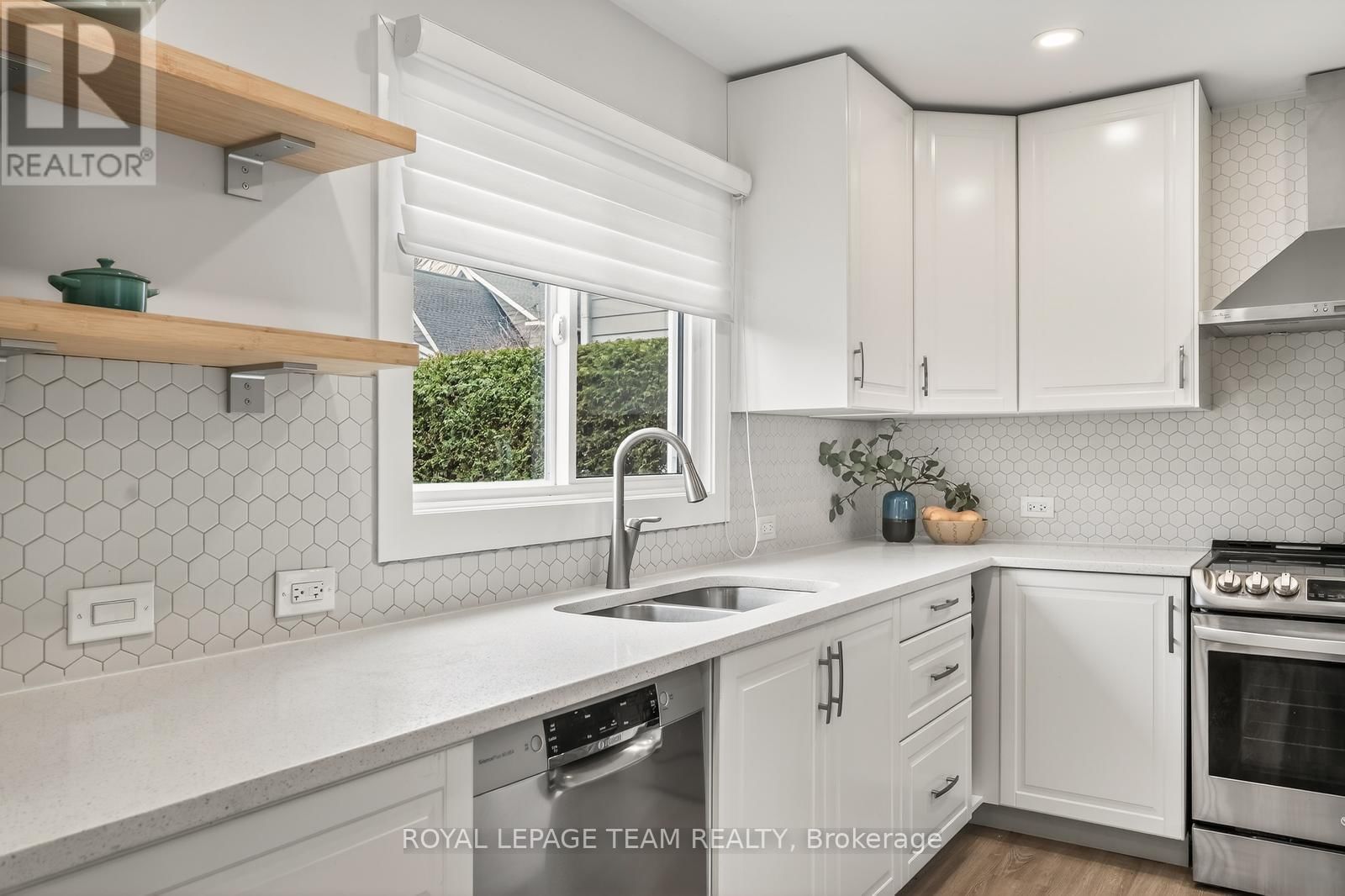 63 BIRCH AVENUE Image 11