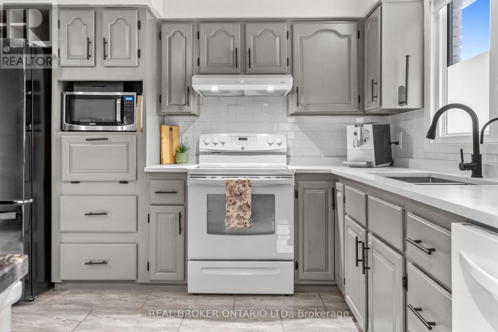 5400 OSGOODE MAIN STREET Image 13