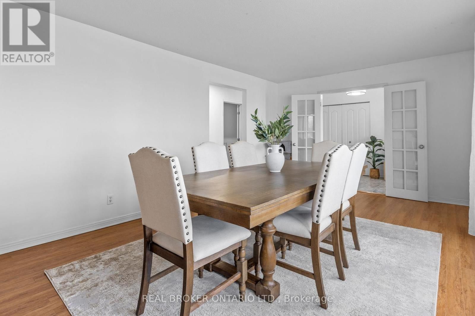 5400 OSGOODE MAIN STREET Image 15