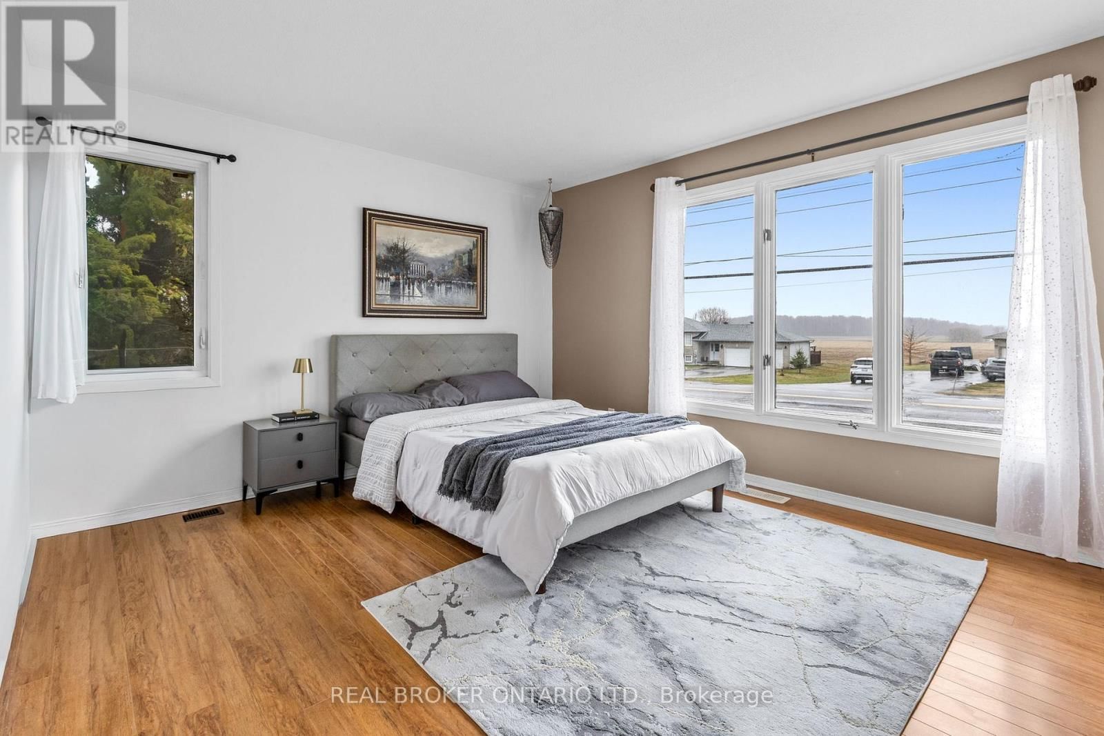 5400 OSGOODE MAIN STREET Image 21