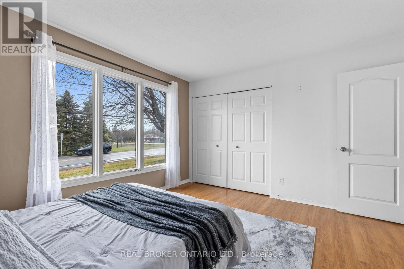 5400 OSGOODE MAIN STREET Image 22