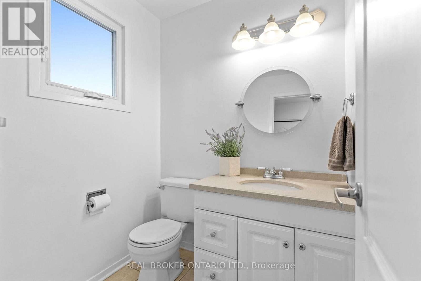 5400 OSGOODE MAIN STREET Image 27