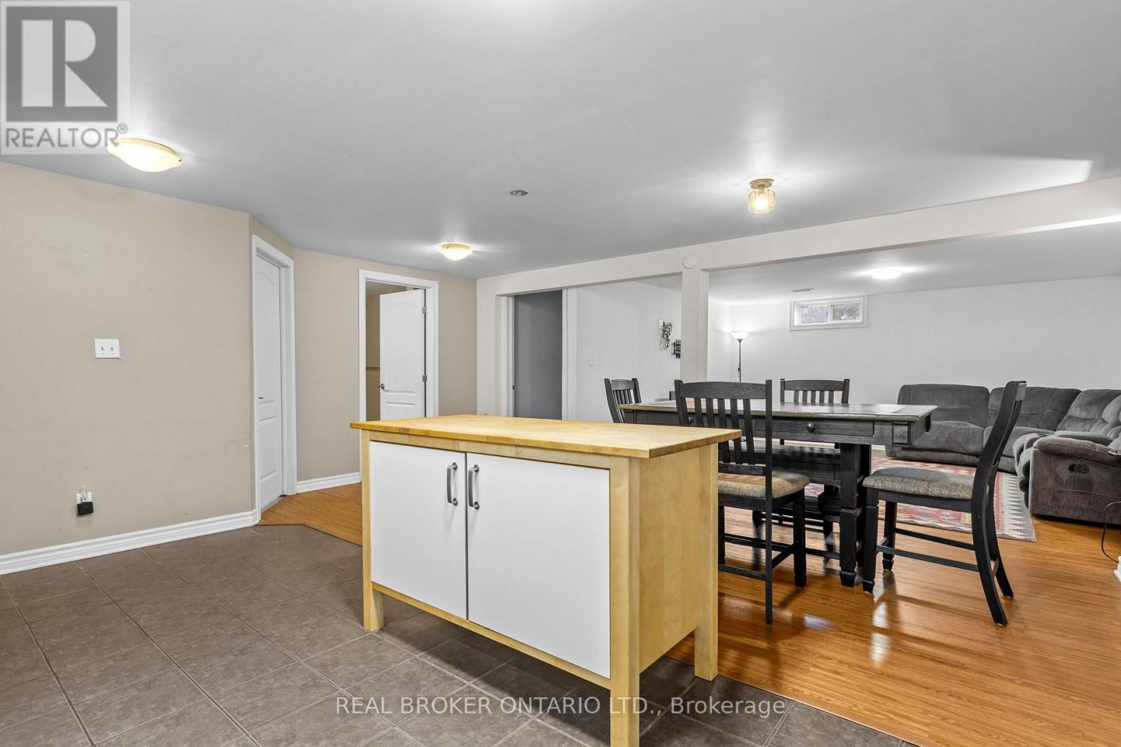 5400 OSGOODE MAIN STREET Image 37