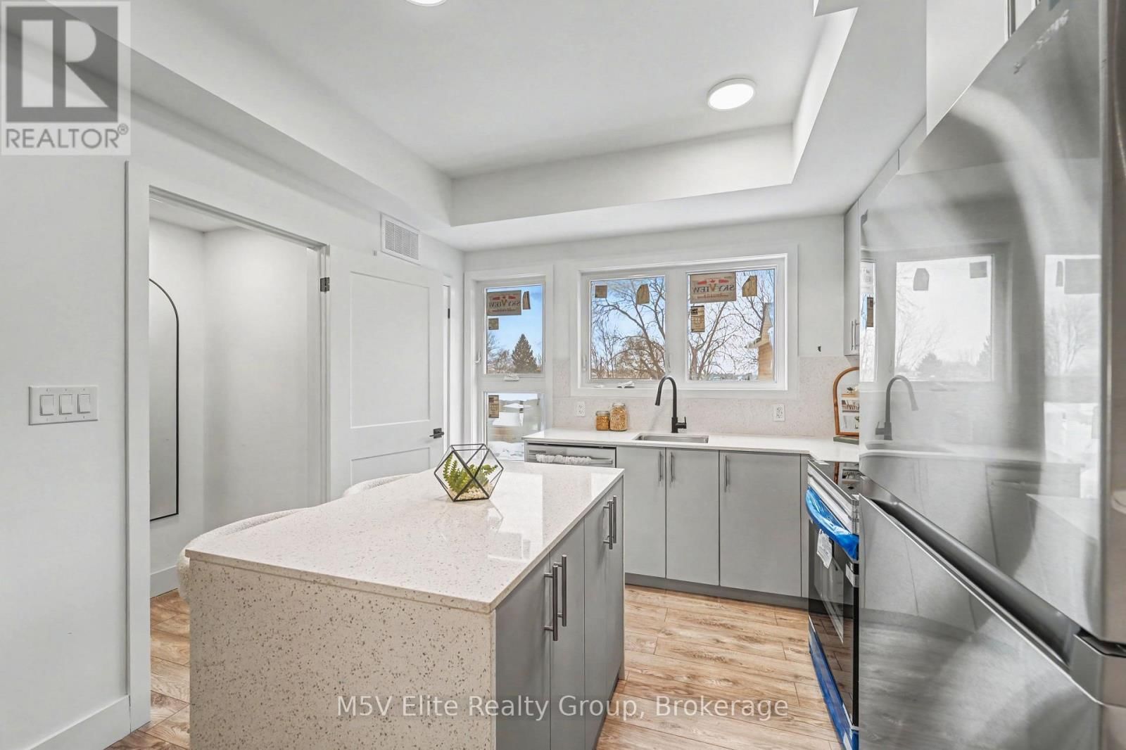 6638 MCLEOD ROAD Image 6