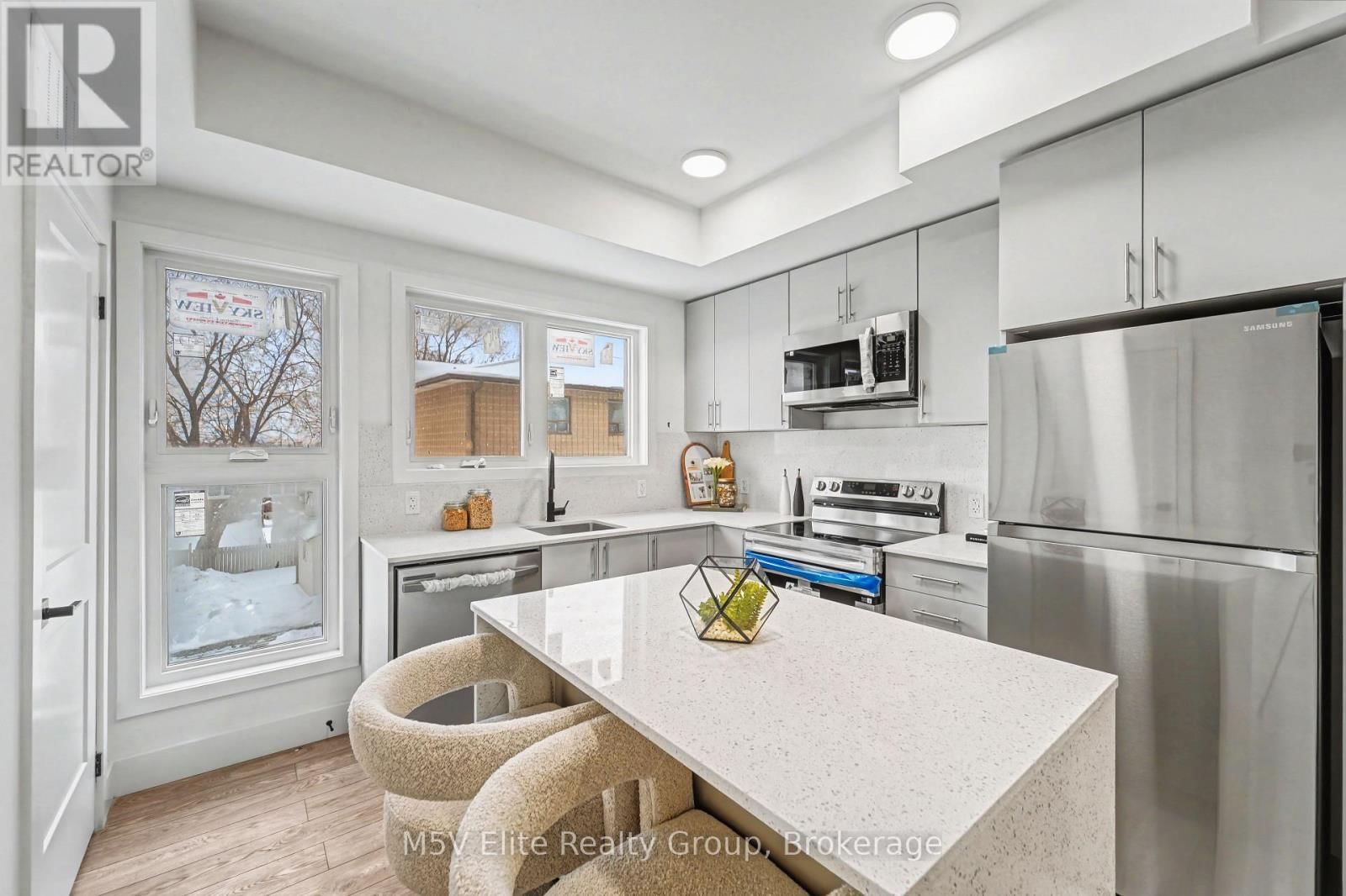 6638 MCLEOD ROAD Image 7