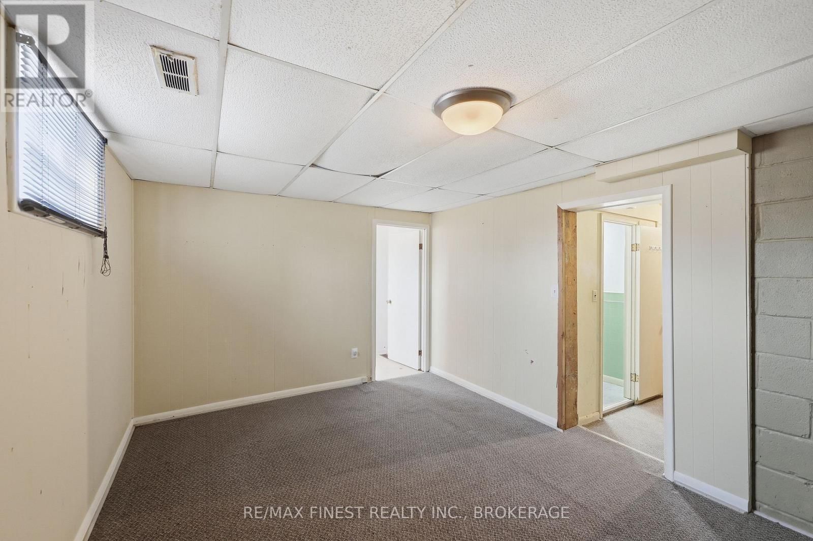 78 HATTER STREET Image 28