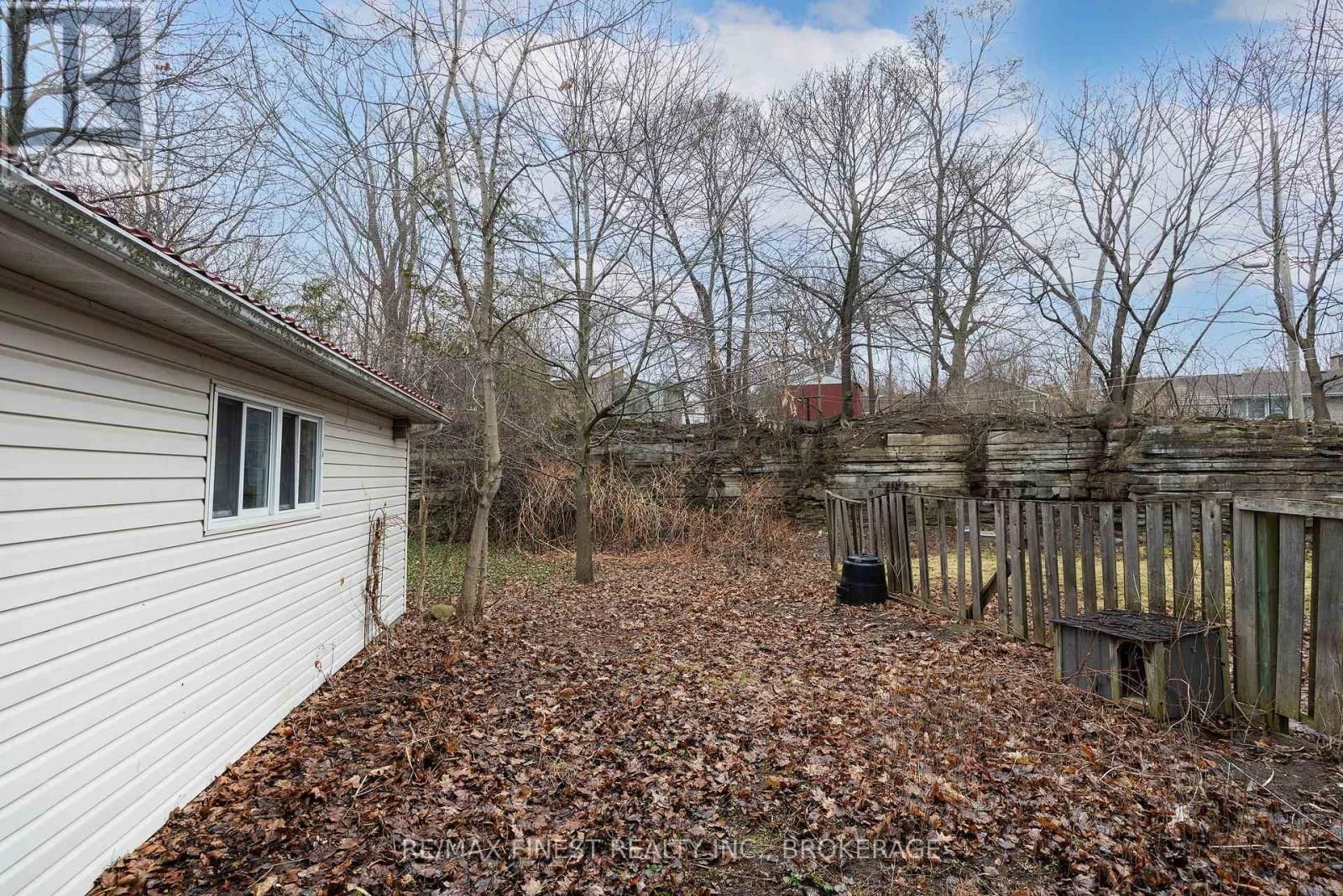 78 HATTER STREET Image 34