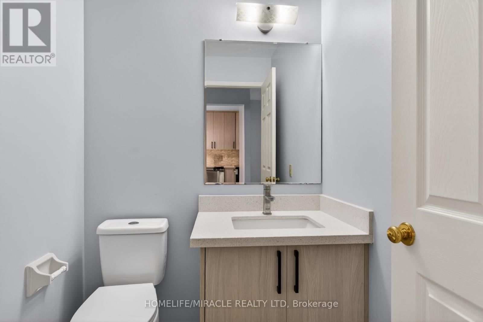 32 - 36 CHAMPLAIN CRESCENT Image 16