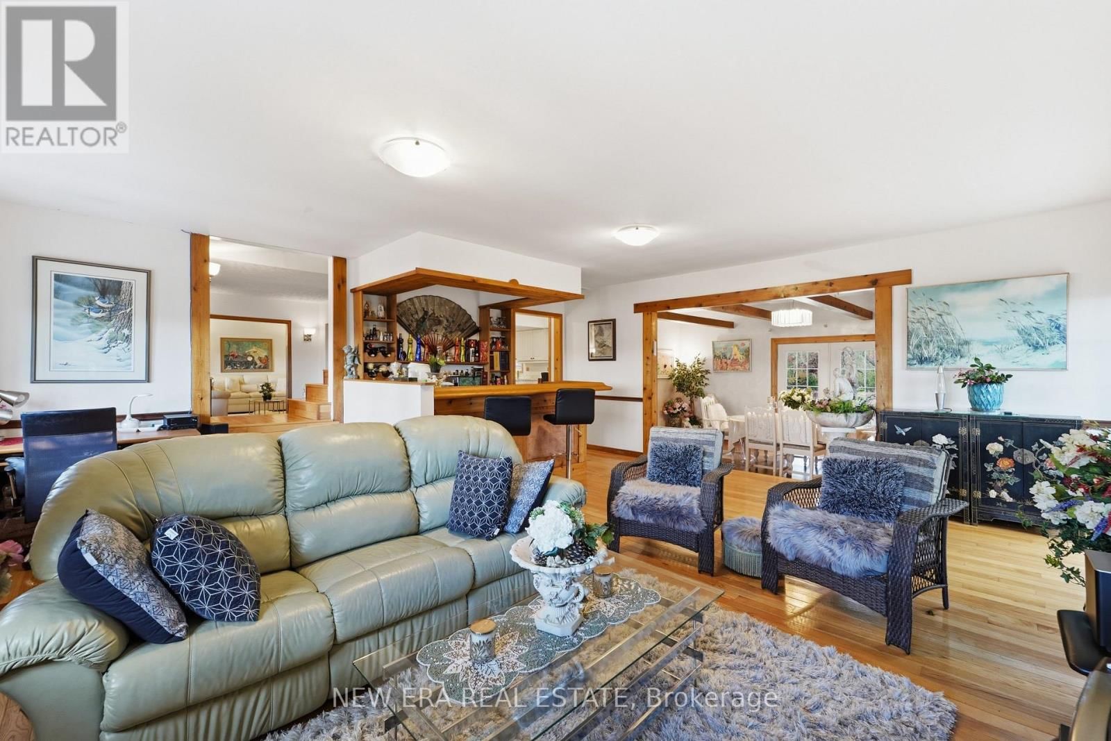 645 HATTON AVENUE Image 20