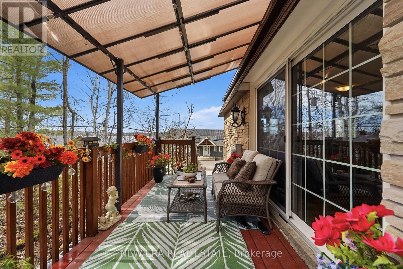 645 HATTON AVENUE Image 5