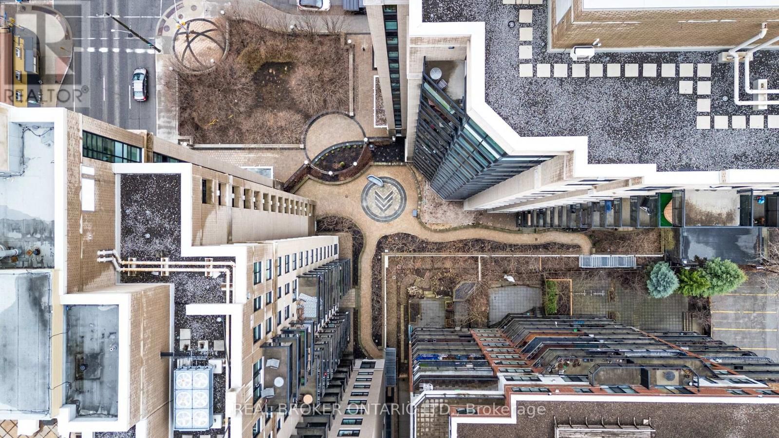 810 - 235 KENT STREET Image 42