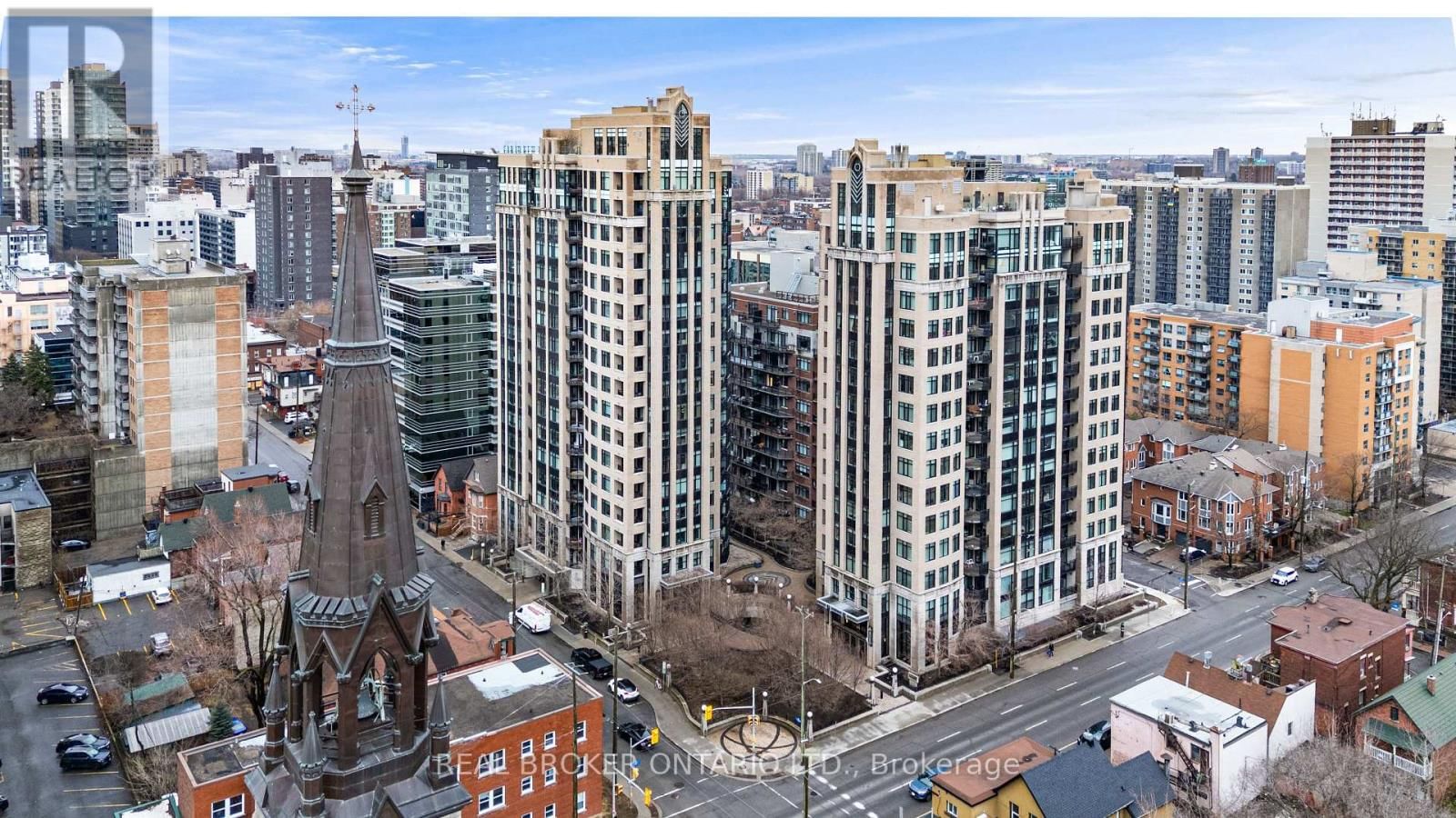 810 - 235 KENT STREET Image 48