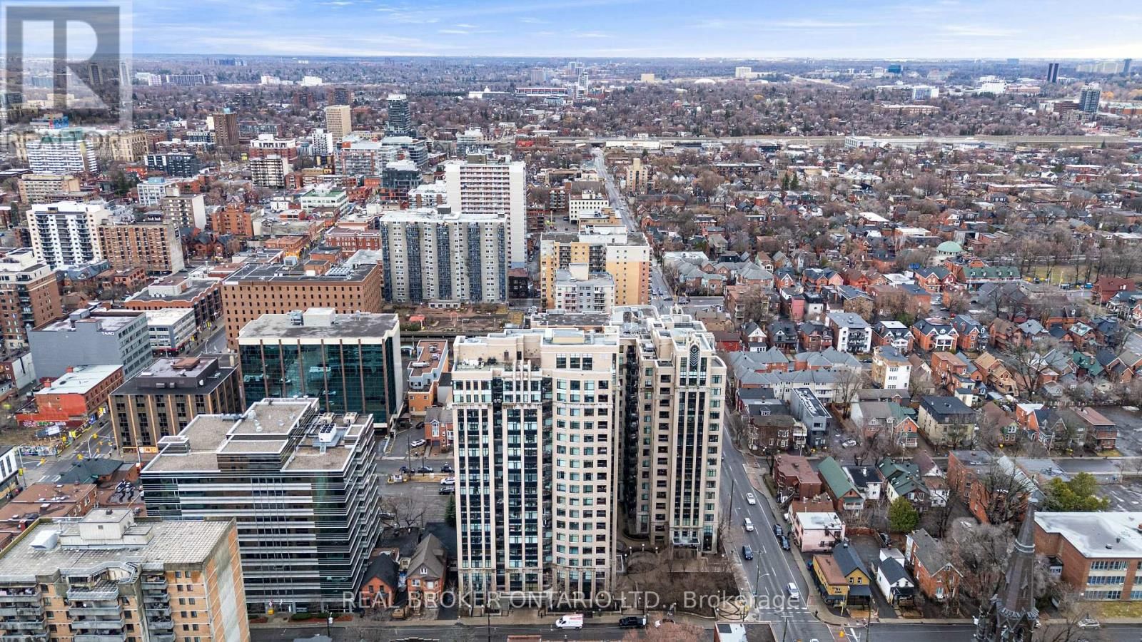 810 - 235 KENT STREET Image 49