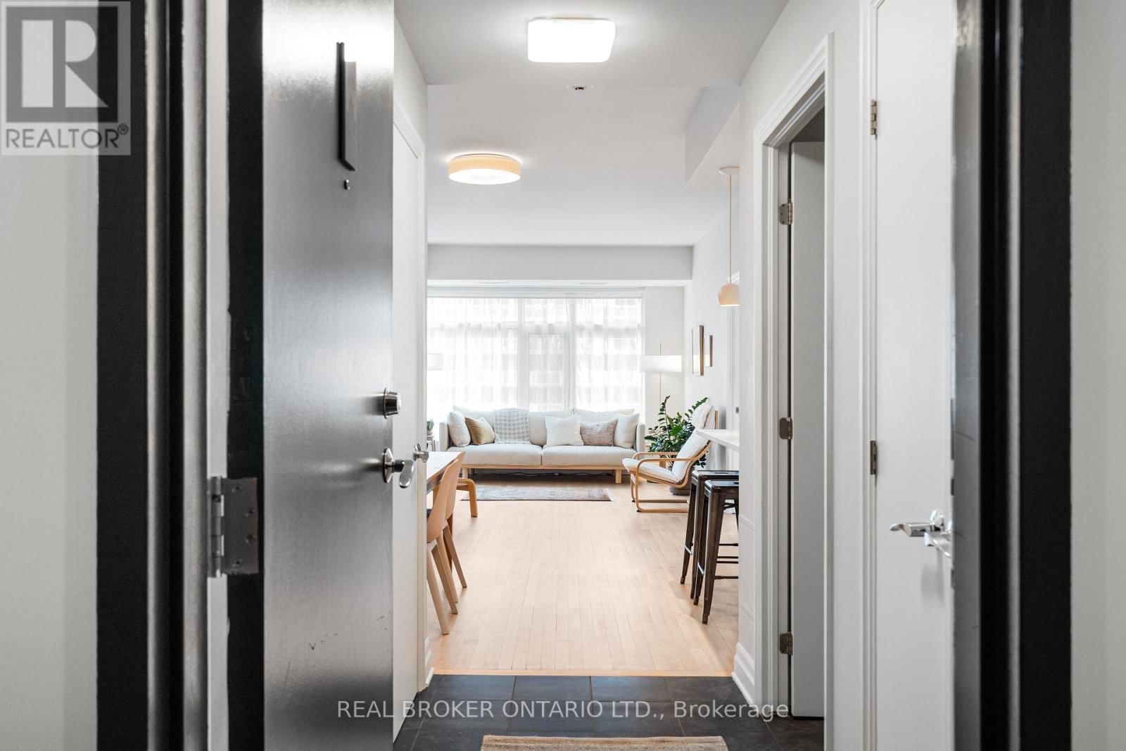 810 - 235 KENT STREET Image 7