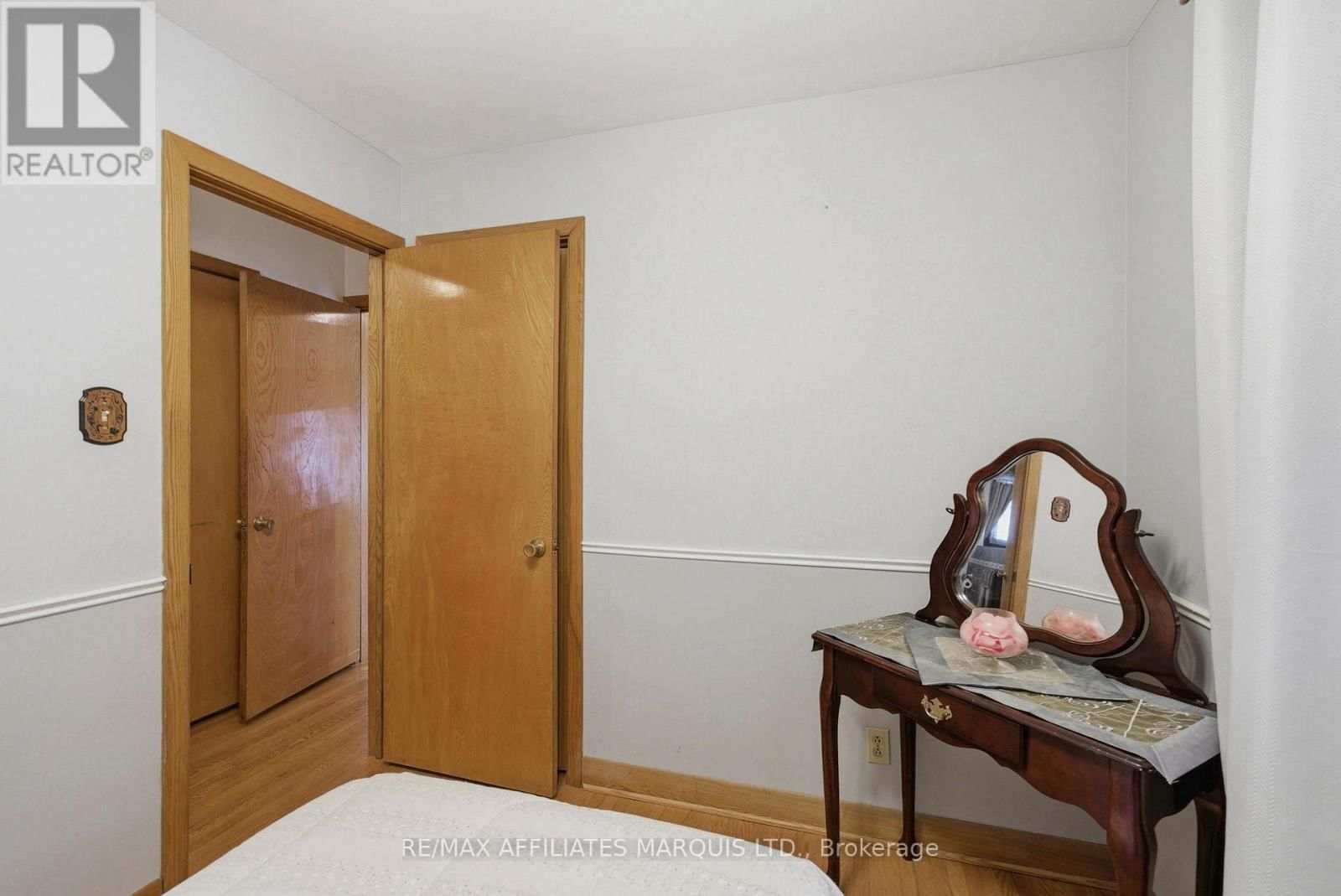 1212 BRODEUR STREET Image 20