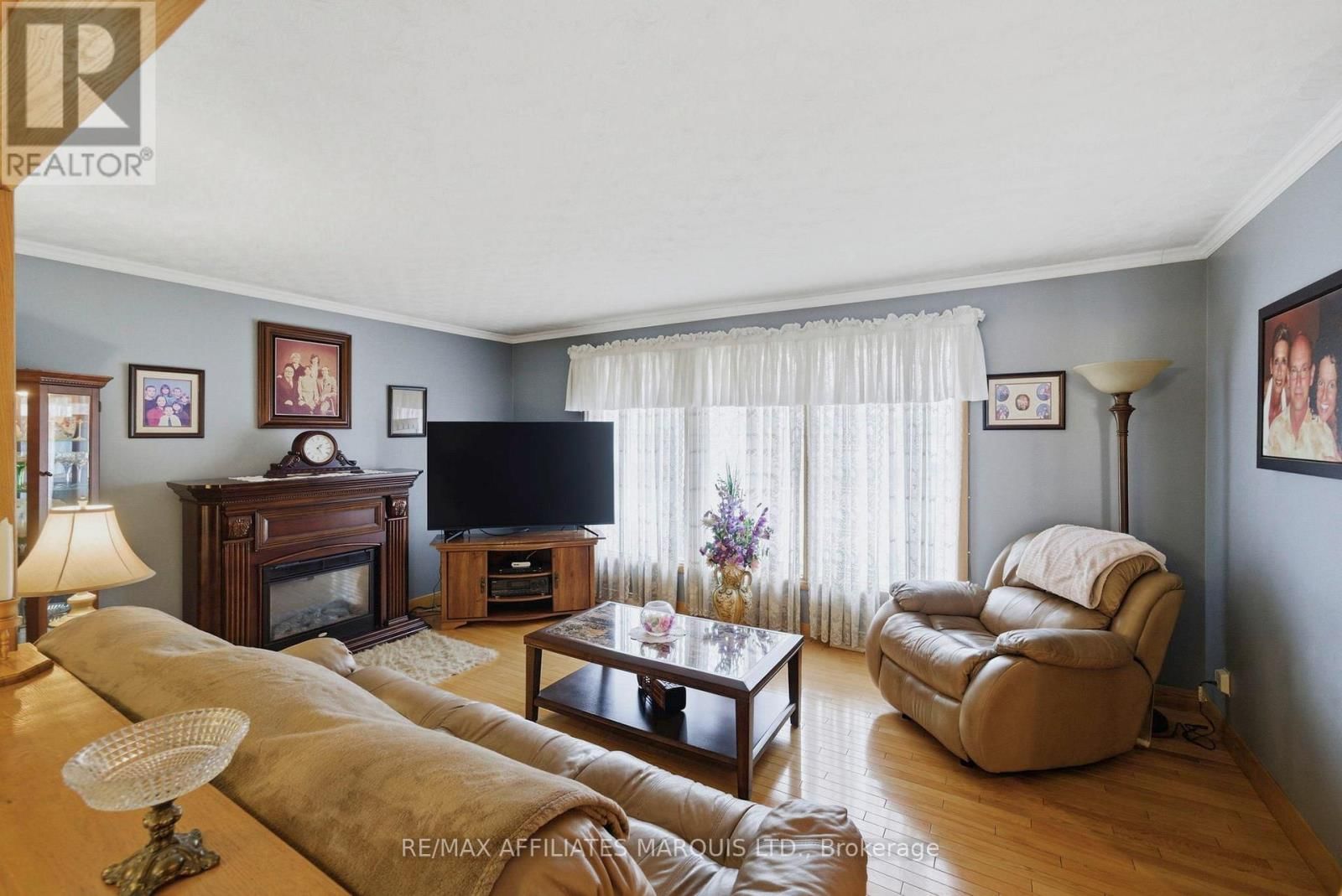 1212 BRODEUR STREET Image 5