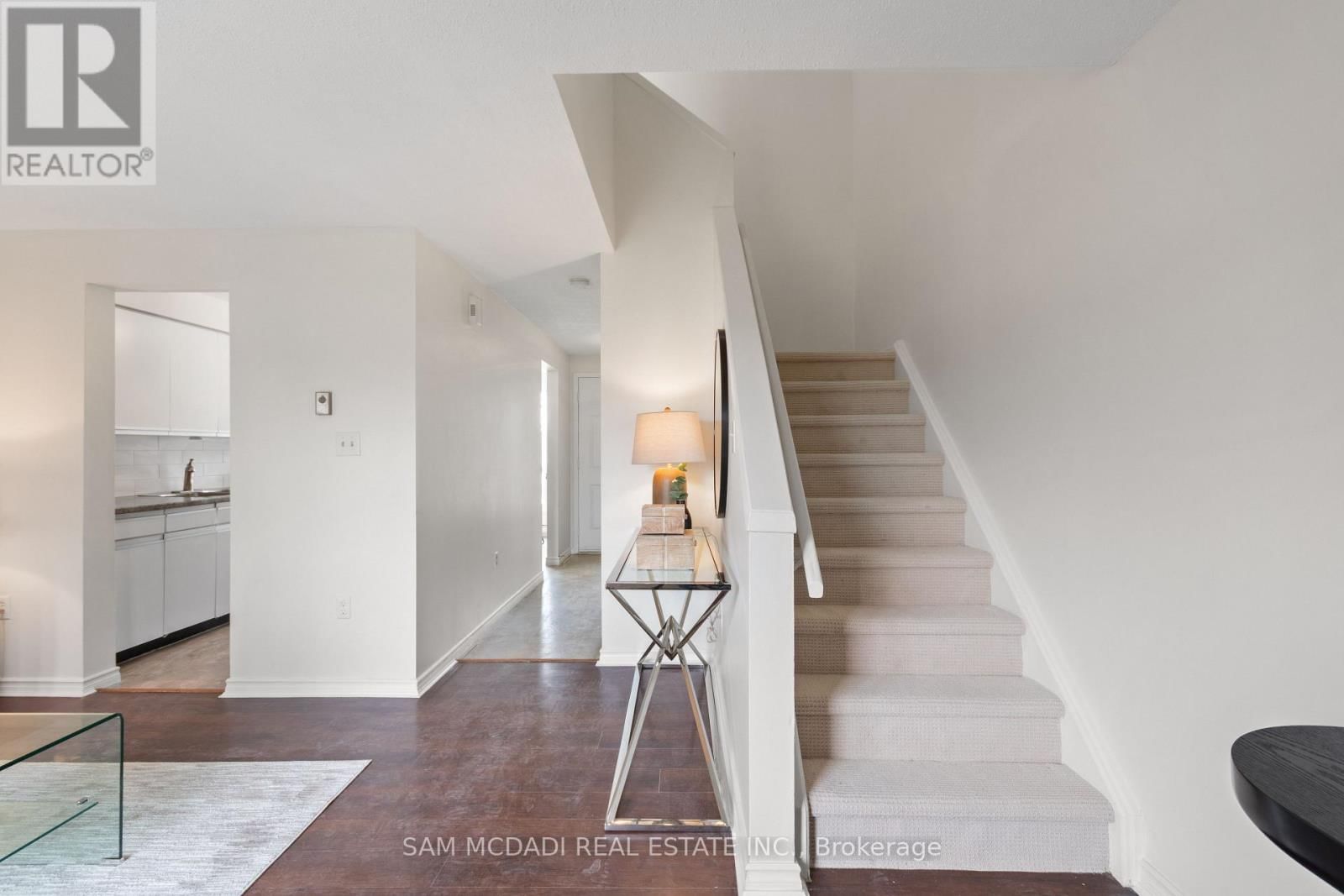 2 - 160 RITTENHOUSE ROAD Image 14