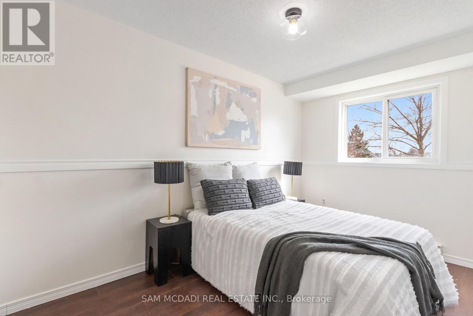 2 - 160 RITTENHOUSE ROAD Image 18