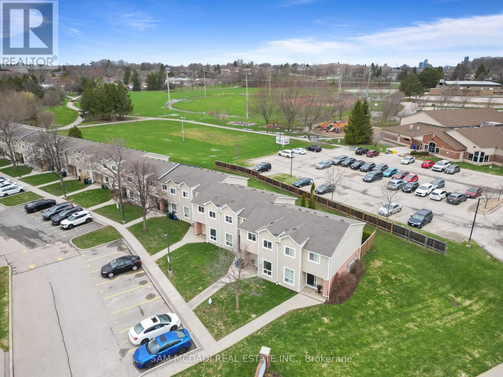 2 - 160 RITTENHOUSE ROAD Image 27