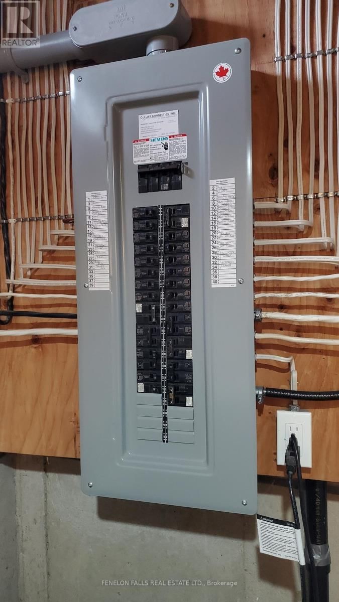 180 ORCHARD PARK ROAD Image 17