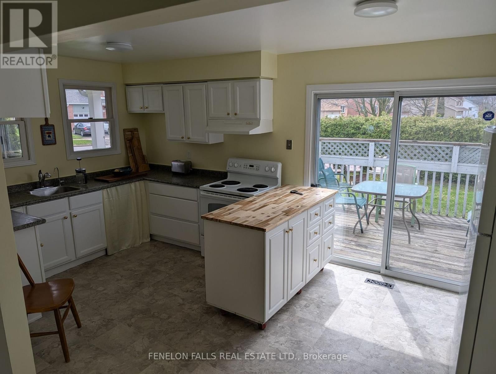 180 ORCHARD PARK ROAD Image 3