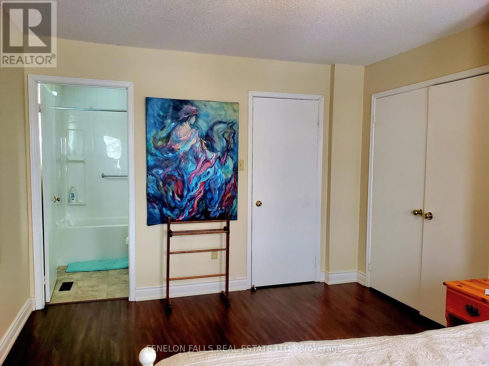 180 ORCHARD PARK ROAD Image 9