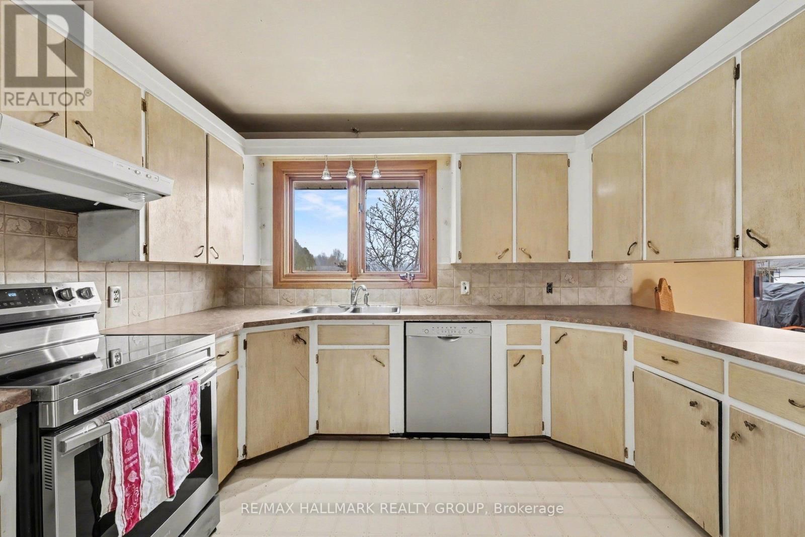 4827 ANDERSON ROAD Image 10