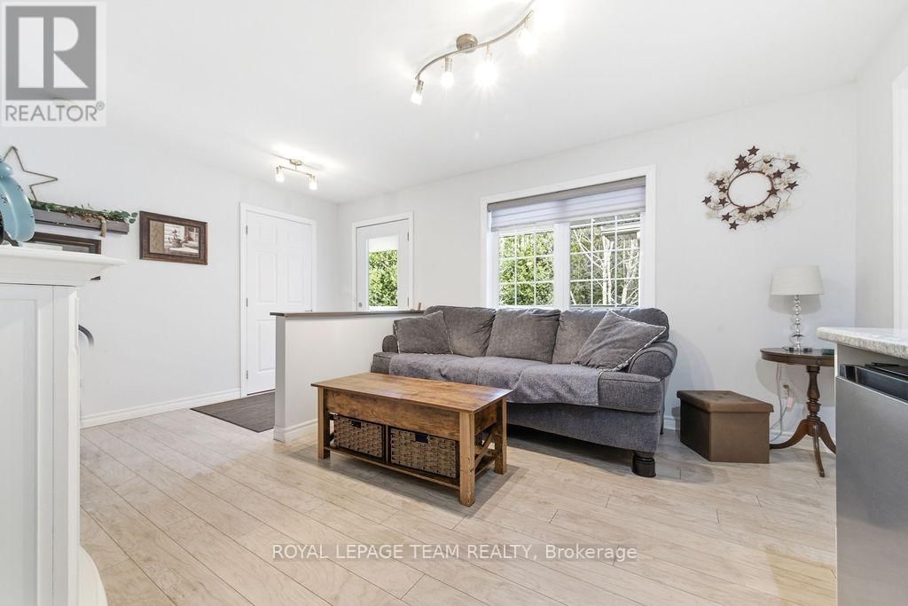 5195 MCDONALD'S CORNERS ROAD Image 31