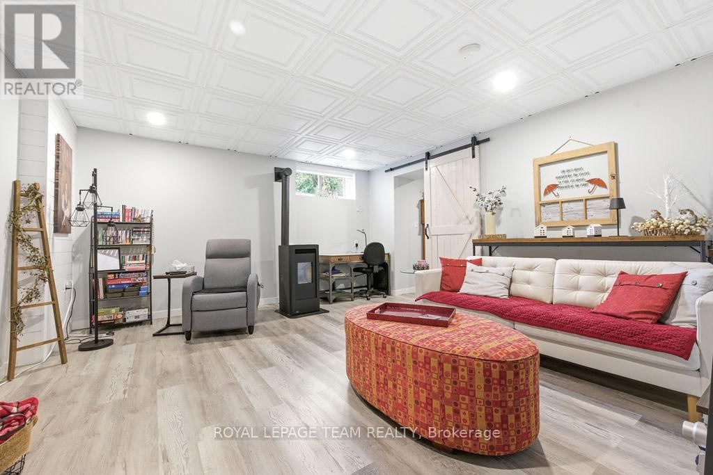 5195 MCDONALD'S CORNERS ROAD Image 37